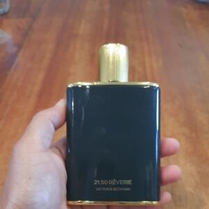 Victoria Beckham Black & Gold 21:50 Rêverie Bottle